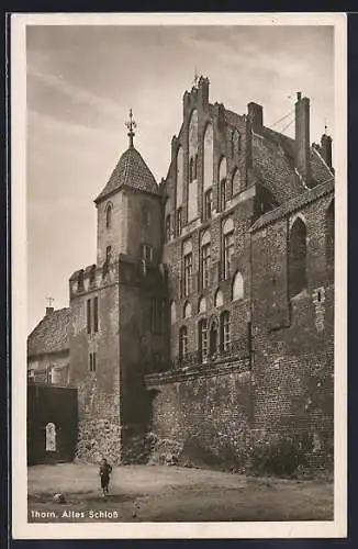 AK Thorn / Torun, Wegpartie am alten Schloss