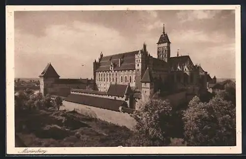 AK Marienburg / Malbork, Blick zum Schloss, Hochschloss, Südoststrecke