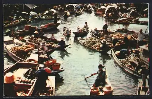 AK Bangkok, Scenery of the floating market