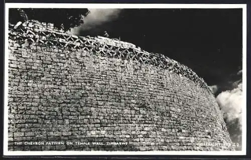 AK Zimbabwe, The Chevron Pattern on Temple Wall