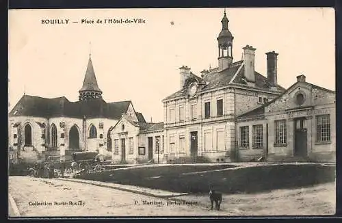 AK Bouilly, Place de l`Hôtel-de-Ville avec église et bâtiments historiques
