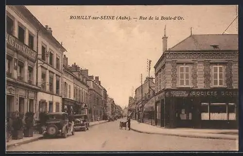 AK Romilly-sur-Seine, Rue de la Boule-d`Or avec voitures et passants