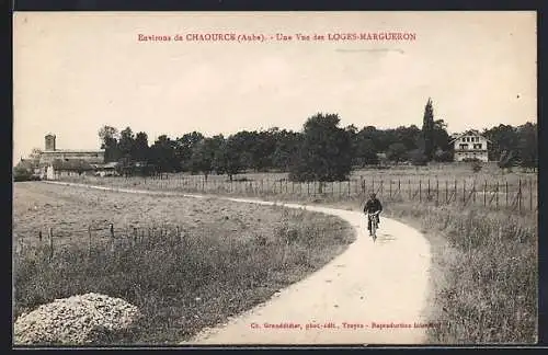 AK Loges-Margueron, Une vue avec cycliste sur chemin rural