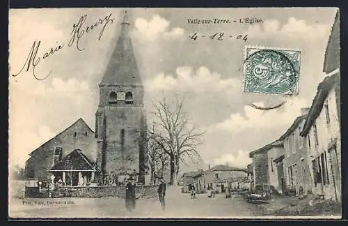 AK Ville-sur-Terre, L`Église et la place du village en hiver