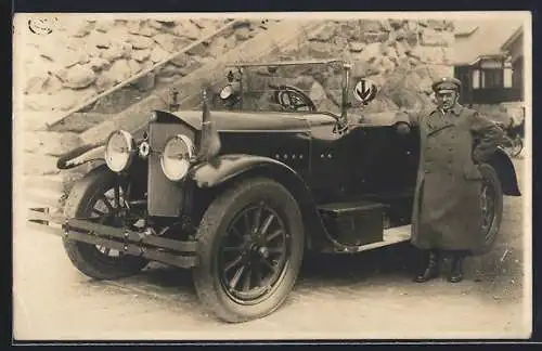 Foto-AK Auto Benz mit Chauffeur