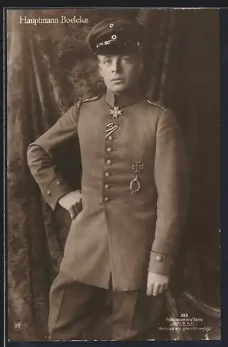 Foto-AK Sanke Nr. 363: Hauptmann Boelcke mit Pour le Merite