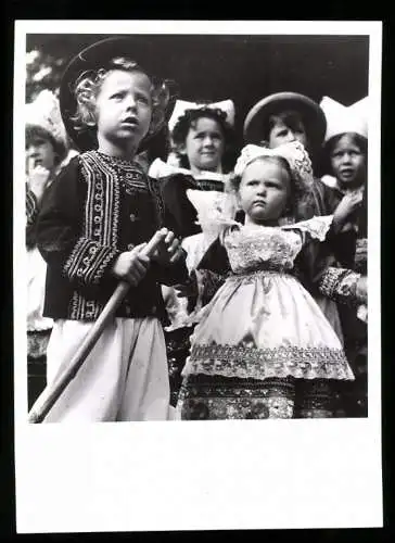 Fotografie Costumes Bretons, französische Kinder in Tracht