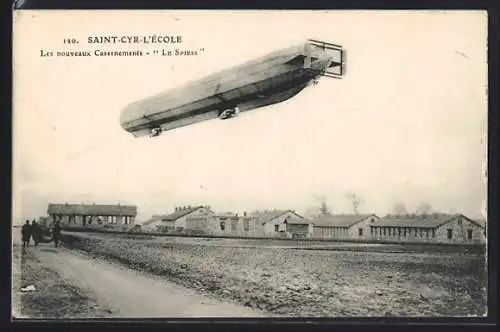 AK Saint-Cyr-l`École, Zeppelin Le Spiess, Les nouveaux casernements