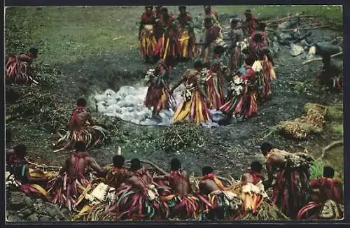 AK Beqa /Fiji, Fijian Men from Beqa Walk over a Pit of Fire