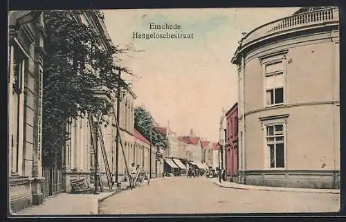 AK Enschede, Hengeloschestraat, met rond gebouw