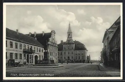 AK Tilsit, Schenkendorfplatz mit Rathaus
