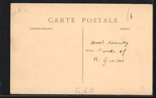 AK Gambie, Les bords de la Gambie dans son cours moyen