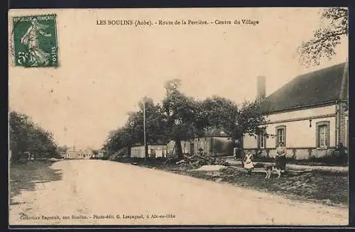 AK Les Boulins, Route de la Perrière, Centre du Village