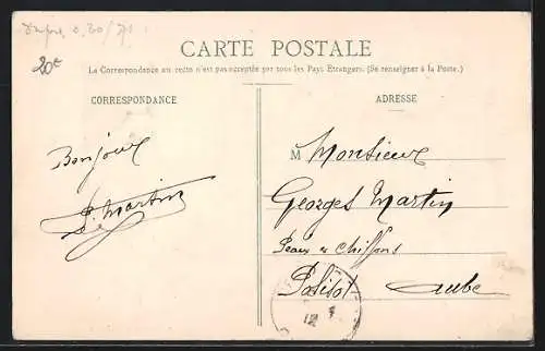 AK Romilly-sur-Seine, La Poste et bureau de télégraphe avec charrette à cheval