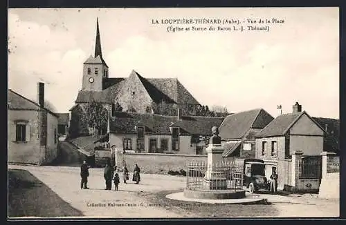 AK La Louptière-Thénard, Vue de la Place avec Église et Statue du Baron L.-J. Thénard