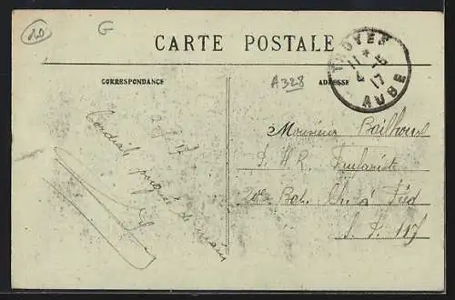 AK Javernant, Rue de l`Église avec des passants dans la rue