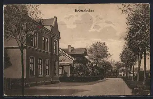 AK Rodenkirchen / Oldenburg, Strassenpartie im Ort