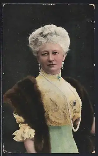 AK Kaiserin Auguste Victoria von Preussen mit Perlenkette