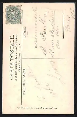 AK Villers-Cotterêts, Fontaine place du Marché