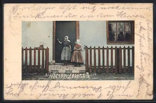 AK Zwei niederländische Mädchen vor dem Haus