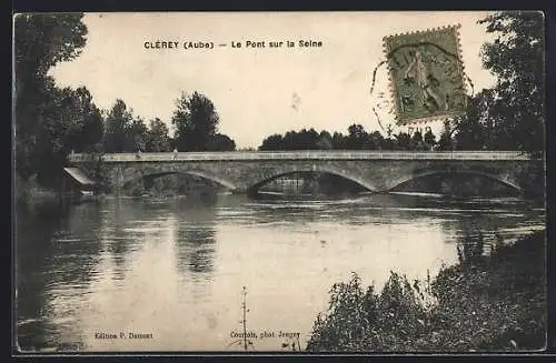 AK Clérey, Le Pont sur la Seine