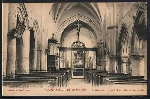 AK Pouan, Intérieur de l`Église