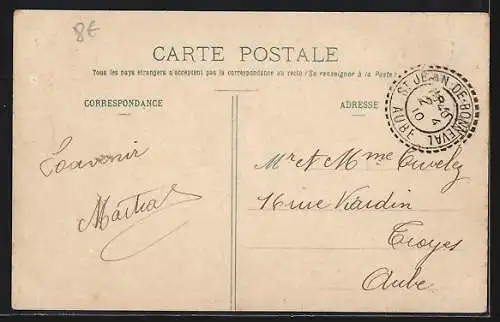 AK Saint-Jean-de-Bonneval, L`église vue de côté