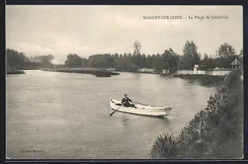 AK Nogent-sur-Seine, La Plage de Jolainville avec un rameur sur la rivière