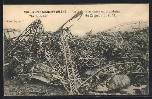AK Reste de la carcasse en aluminium du Zeppelin LZ 77