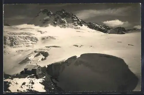 Foto-AK Emanuel Gyger: Mutthornhütte, Panorama mit Tschingelhorn
