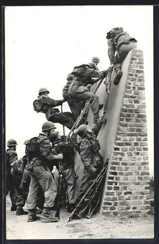 AK Belgisch Leger, Training op de hinderpalenbaan
