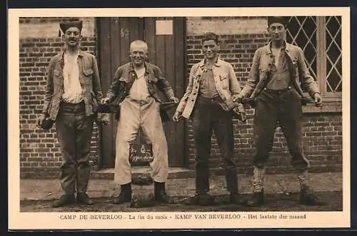 AK Camp de Beverloo, La fin du mois, belgischer Soldatenhumor, Kameraden mit leeren Taschen