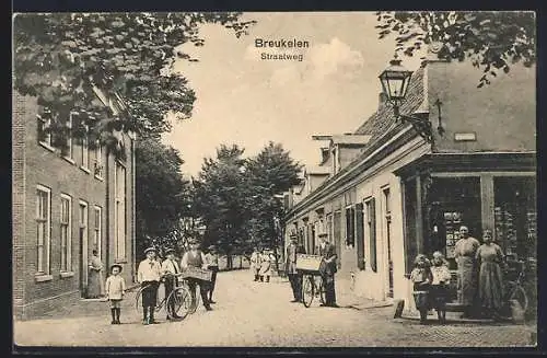 AK Breukelen, Straatweg met winkel