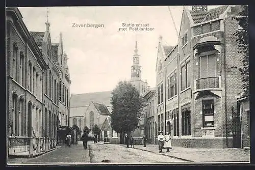 AK Zevenbergen, Stationstraat met Postkantoor en Kerk