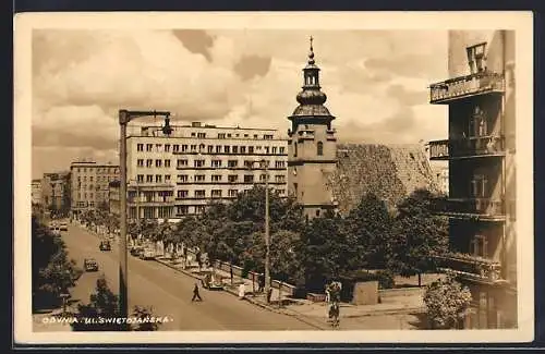 AK Gotenhafen, Ul. Swietojanska mit Kirche