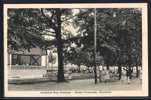 AK Berg-Dievenow, Bodden-Promenade, Musikhalle