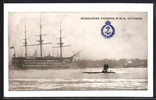 AK Submarine passing HMS Victory, U-Boot