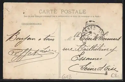 AK N`Kogo /Haut-Ogooué, Plantation de Cacao, Le Séchoir