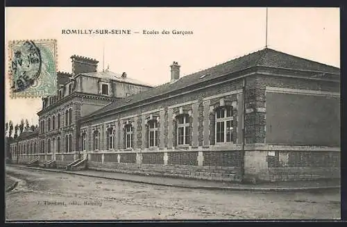 AK Romilly-sur-Seine, Écoles des Garcons