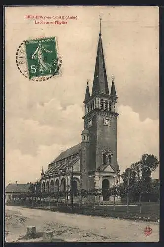 AK Bercenay-en-Othe, La Place et l`Église