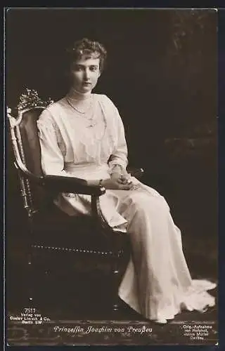 AK Prinzessin Marie Auguste von Anhalt, Braut des Prinzen Joachim von Preussen