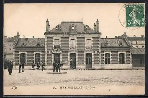 AK Ivry-Sur-Seine, La Gare