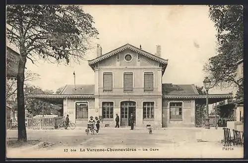 AK La Varenne-Chennevières, La Gare