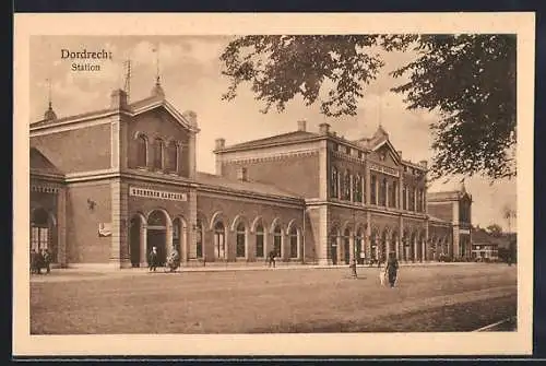 AK Dordrecht, Station
