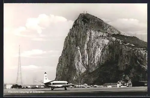 AK Gibraltar, Viscount taxying, Flughafen