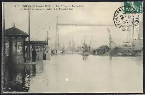 AK Rouen, 30 Janvier 1910, La Crue de la Seine, Le Quai Cavelier-de-la-Salle et le Transbordeur