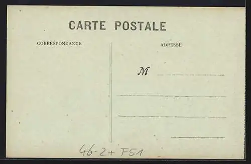 AK Epernay, La Place de la République et la Rue du Commerce, Pferdebahn