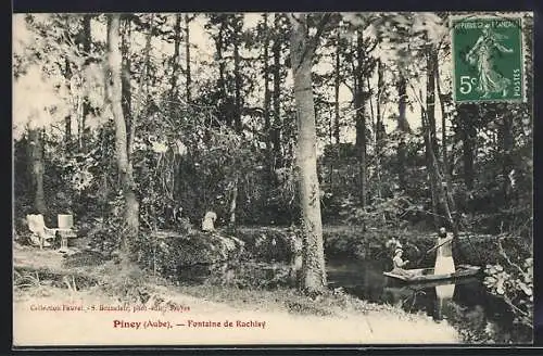 AK Piney, Fontaine de Rachisy