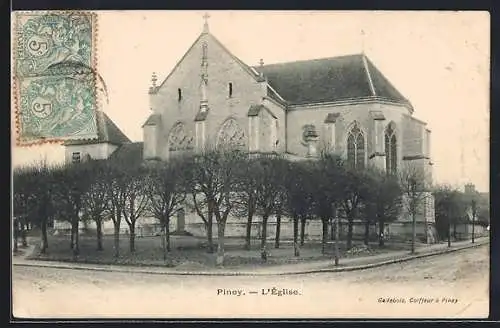 AK Piney, L`Église