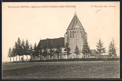 AK Saint-Parres-aux-Tertres, Église entourée d`arbres